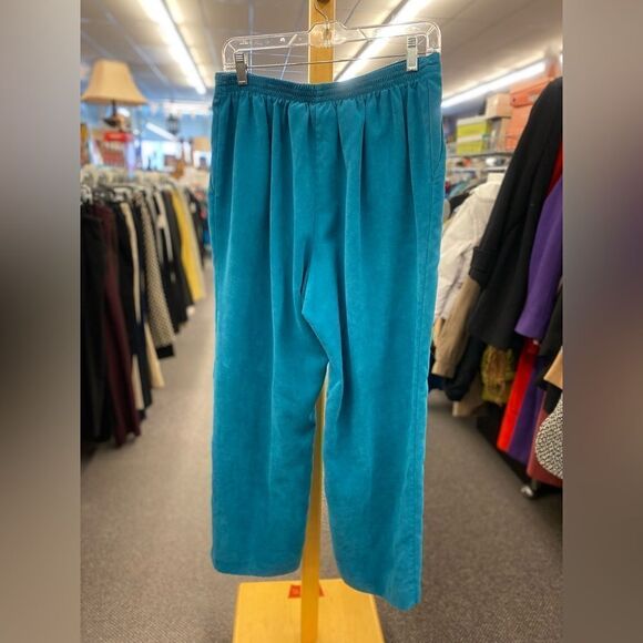 Alfred Dunner Ladies 14 Black/Teal Fuzzy Pants - Picture 1 of 3